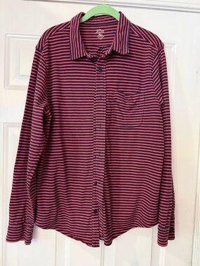J.Crew men’s Striped Buttoned Shirt in Red and Navy with spread collar size L